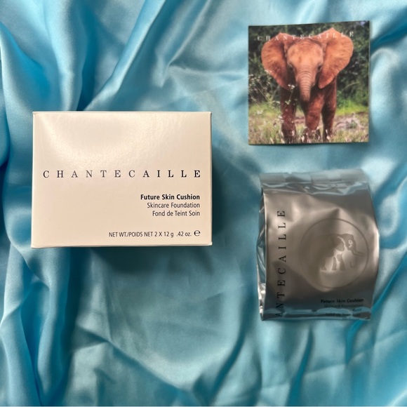 ✨ Chantecaille Future Skin Cushion Foundation Refill – Alabaster – NEW ✨ - Picture 4 of 7